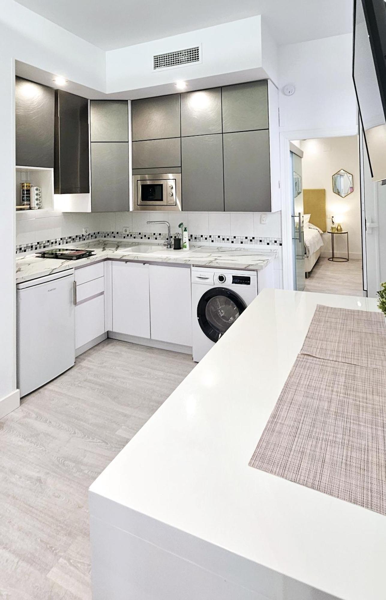 Stay Home & Away In The Heart Of Historical Town Of Málaga Eksteriør billede